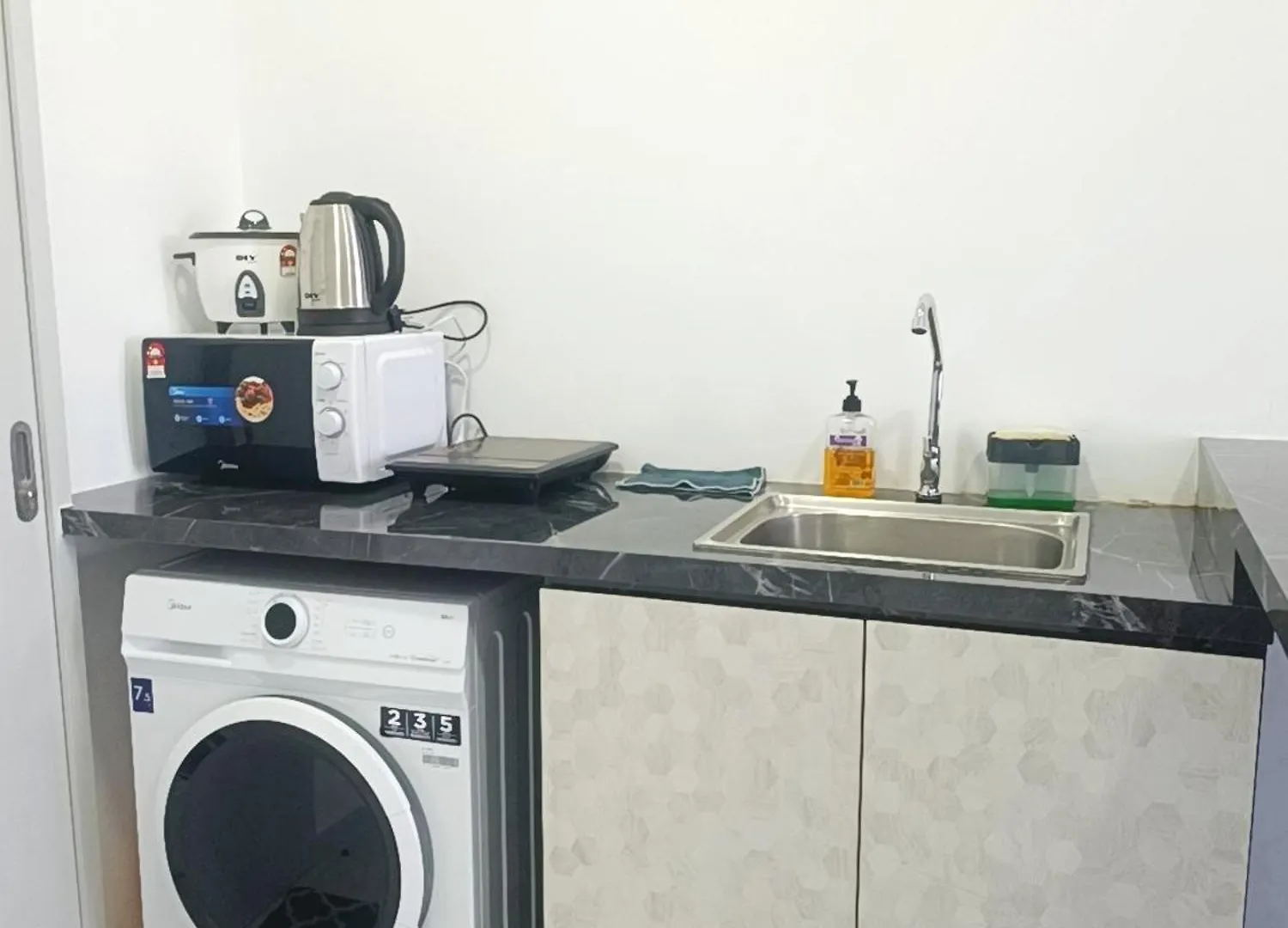 Guest house Skytrees Serviced Apartment Aeon Bukit Indah With Tv Box-B22 Johor Bahru